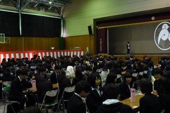 入学式後に行われた生協主催の新入生歓迎イベントの様子