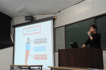 企業情報学部　3年　前田　健吾さん