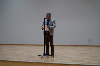 冒頭での挨拶をする中村英三長野大学学長